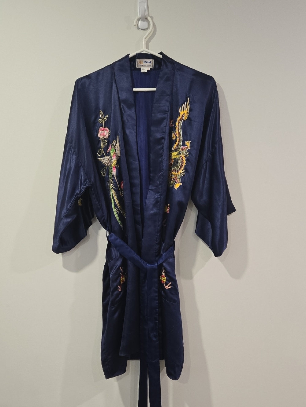 Vintage 80's Chinese Silk Embrodiered Robe